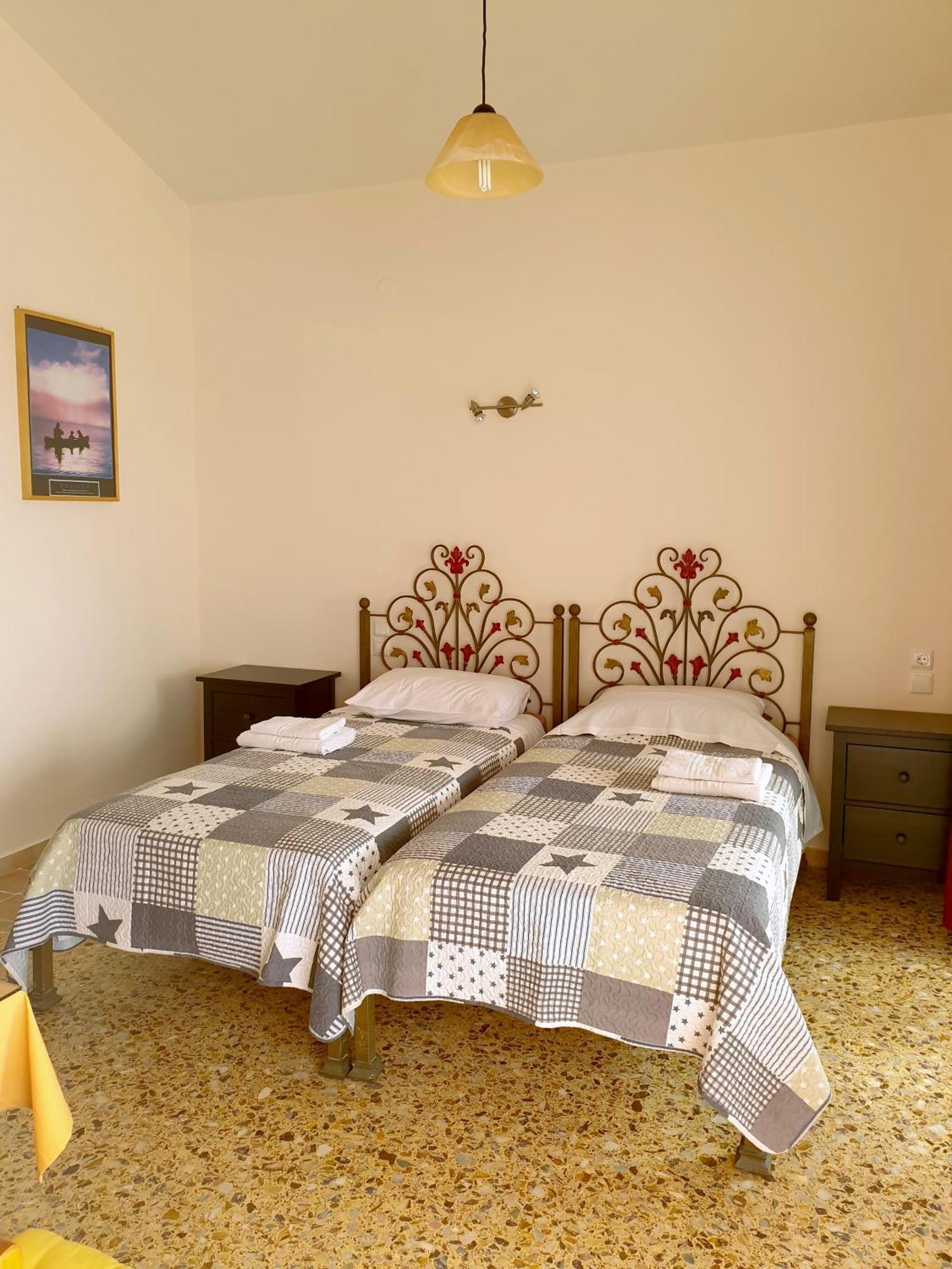 Filippos Apartments "Room 5" No Kitchen Spartia  Exterior photo